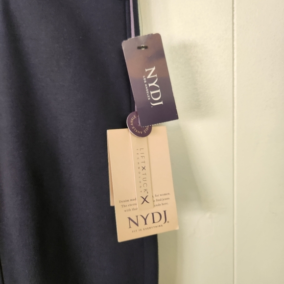 NYDJ Navy Blue Pull On Pants Slim Leg Stretchy Size 24W New NWT Office Work - Picture 8 of 9